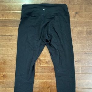 Black lululemon leggings